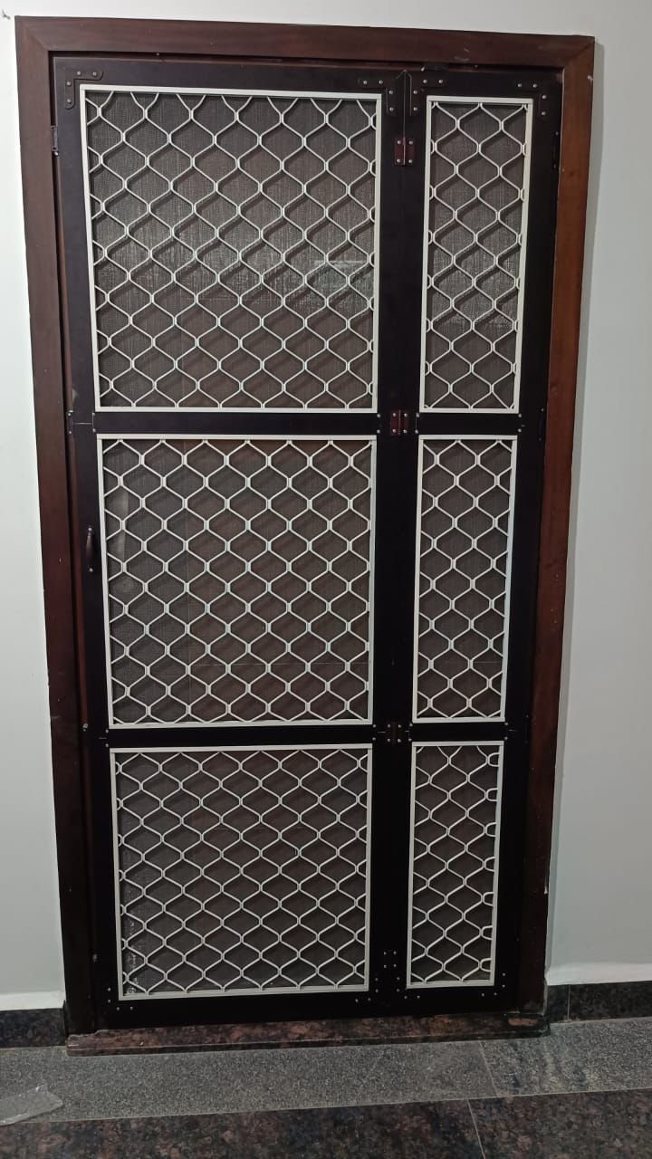 Aluminum With Grill